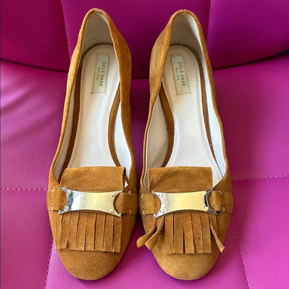 Cole Haan Suede Women's Tassle Pump Tan Size 6